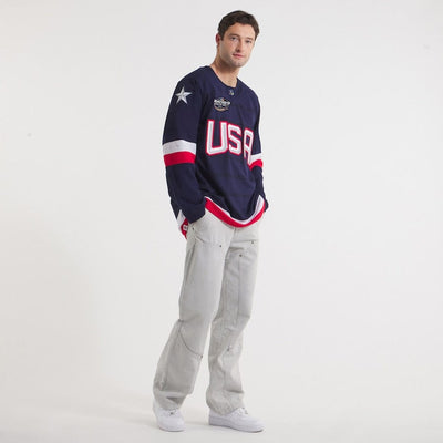 Men's USA Auston Matthews Fanatics Navy 2025 4 Nations Face-Off Premium Player Jersey - TheHockeyShop.com