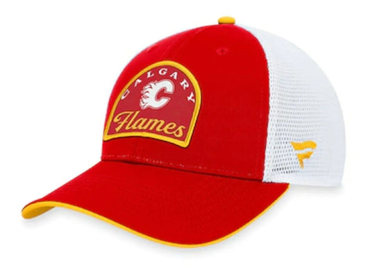 Fanatics Fundamental Structured Trucker Hat - Calgary Flames OSFM / Red - The Hockey Shop
