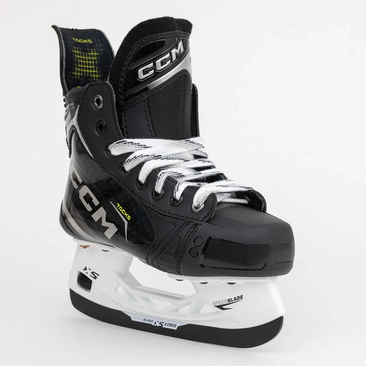 CCM Tacks XF90 - Patins de hockey pour intermédiaire | Le Trio Hockey CCM Tacks XF90 - Patins de hockey pour intermédiaire | Le Trio Hockey
