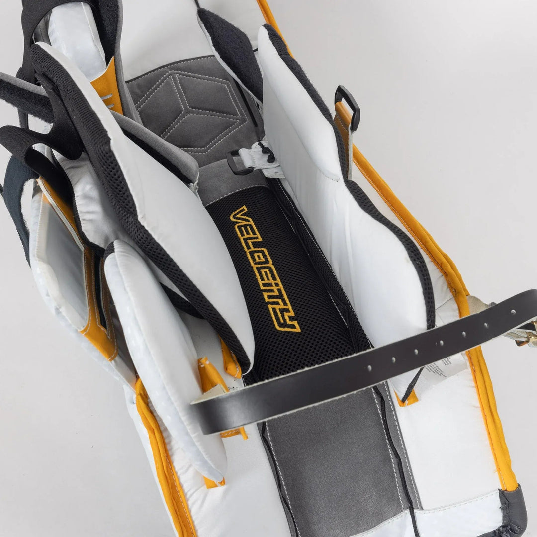 Vaughn Velocity V9 Pro Carbon Senior Goalie Leg Pads - Pro Stock
