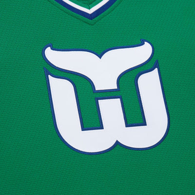 Mitchell & Ness Blue Line Vintage Senior Jersey - Hartford Whalers Gordie Howe - TheHockeyShop.com