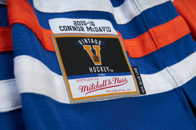 Mitchell & Ness Vintage Senior Jersey - Edmonton Oilers Connor McDavid - TheHockeyShop.com