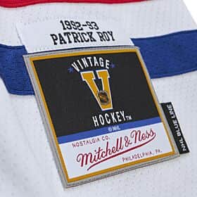 Mitchell & Ness Vintage Senior Jersey - Montreal Canadiens Patrick Roy - The Hockey Shop Source For Sports