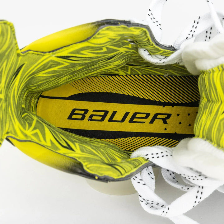 Bauer Vapor X4 Senior Roller Hockey Skates | TheHockeyShop.com display picture 1