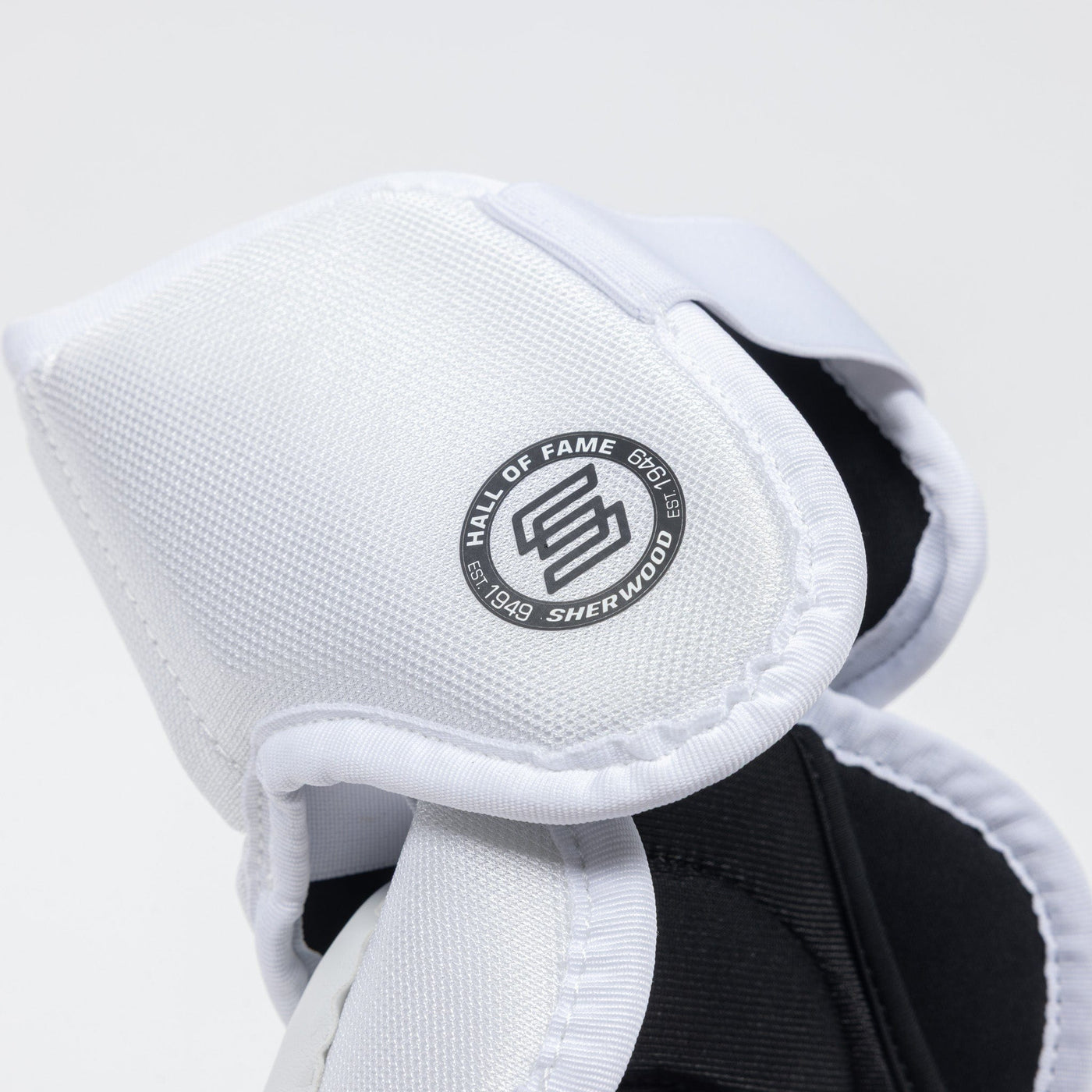 Sherwood 5030 HOF Senior Hockey Elbow Pads - TheHockeyShop.com