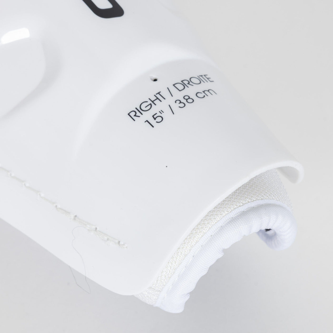 Sherwood 5030 HOF Senior Hockey Shin Guards - TheHockeyShop.com