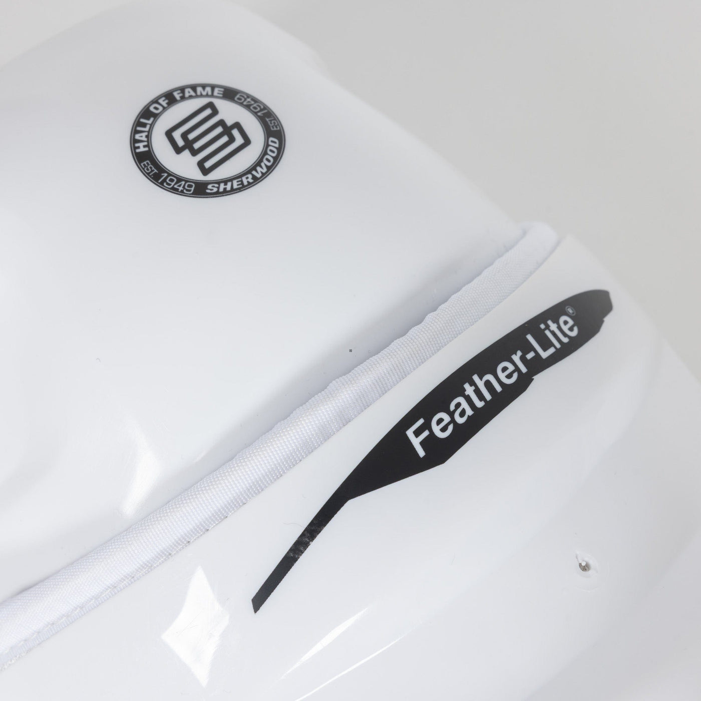 Sherwood 5030 HOF Senior Hockey Shin Guards - TheHockeyShop.com