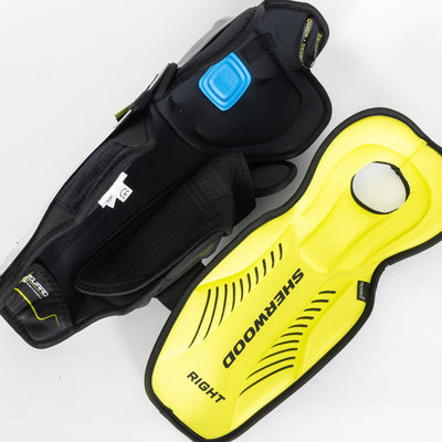 Sherwood Morph 1 Senior Hockey Shin Guards - TheHockeyShop.com
