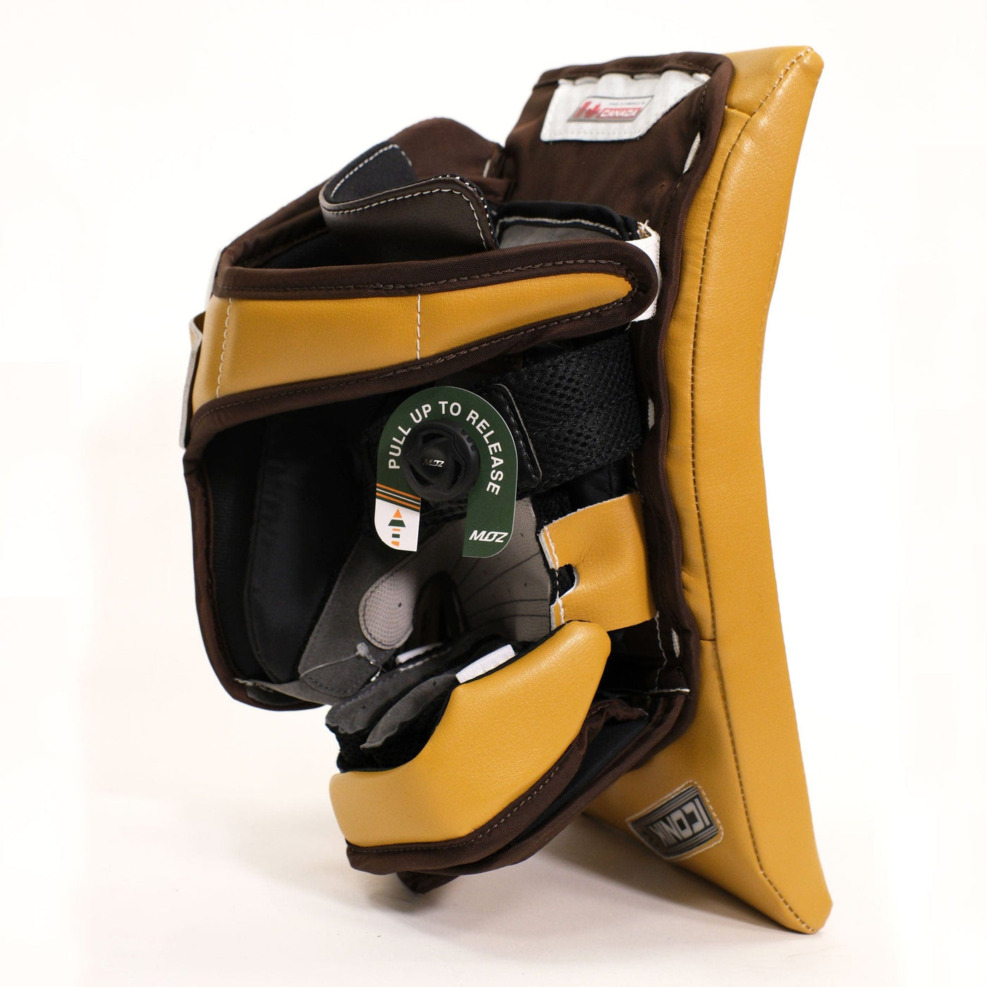 TheHockeyShop.com Brian's ICONIK2 Senior Goalie Blocker - TheHockeyShop