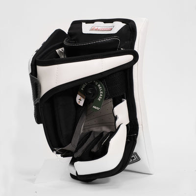 TheHockeyShop.com Brian's ICONIK2 Senior Goalie Blocker - TheHockeyShop