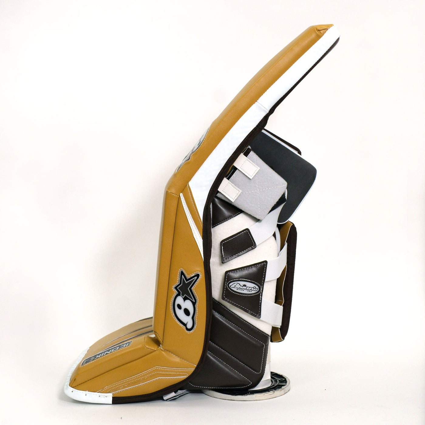 TheHockeyShop.com Brian's ICONIK2 Senior Goalie Leg Pads - TheHockeyShop