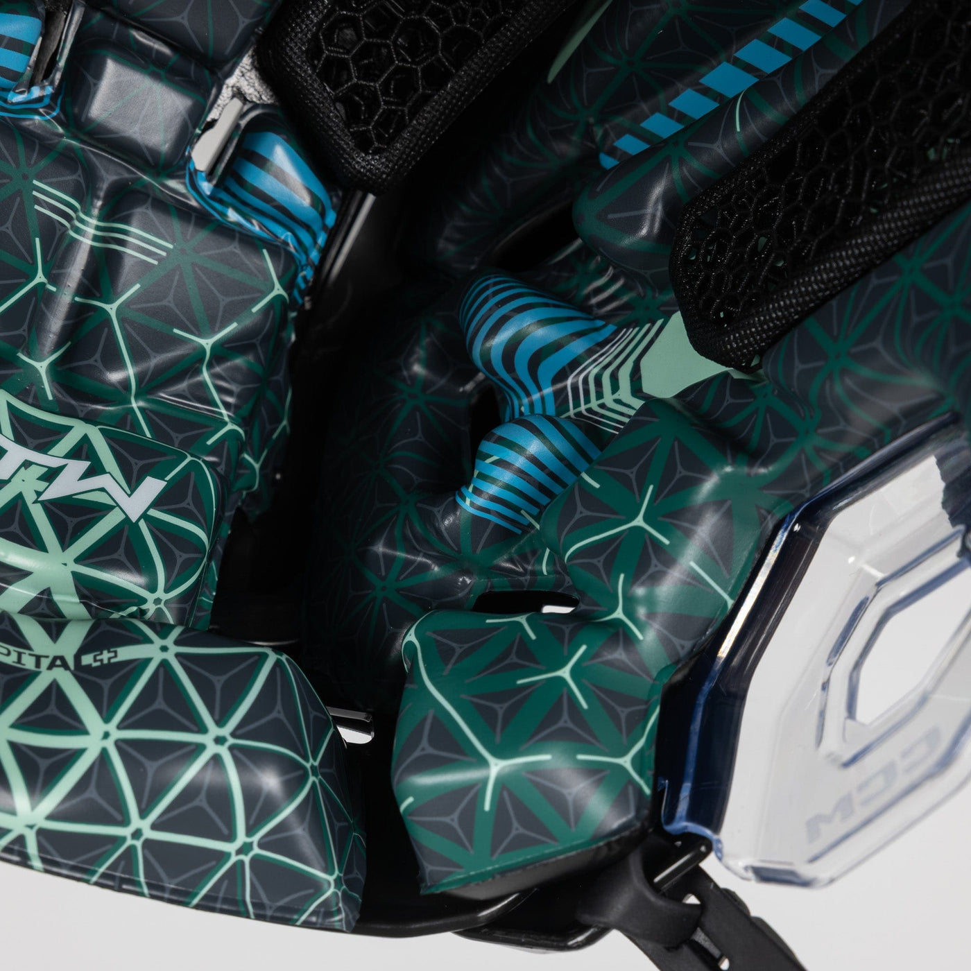 CCM Helmet/Cage Combo CCM FTW Helmet / Cage Combo - TheHockeyShop