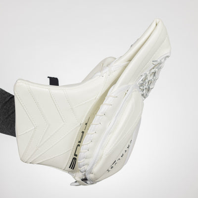 TRUE Catalyst 9X3 Senior Goalie Catcher - The Hockey Shop Source For Sports