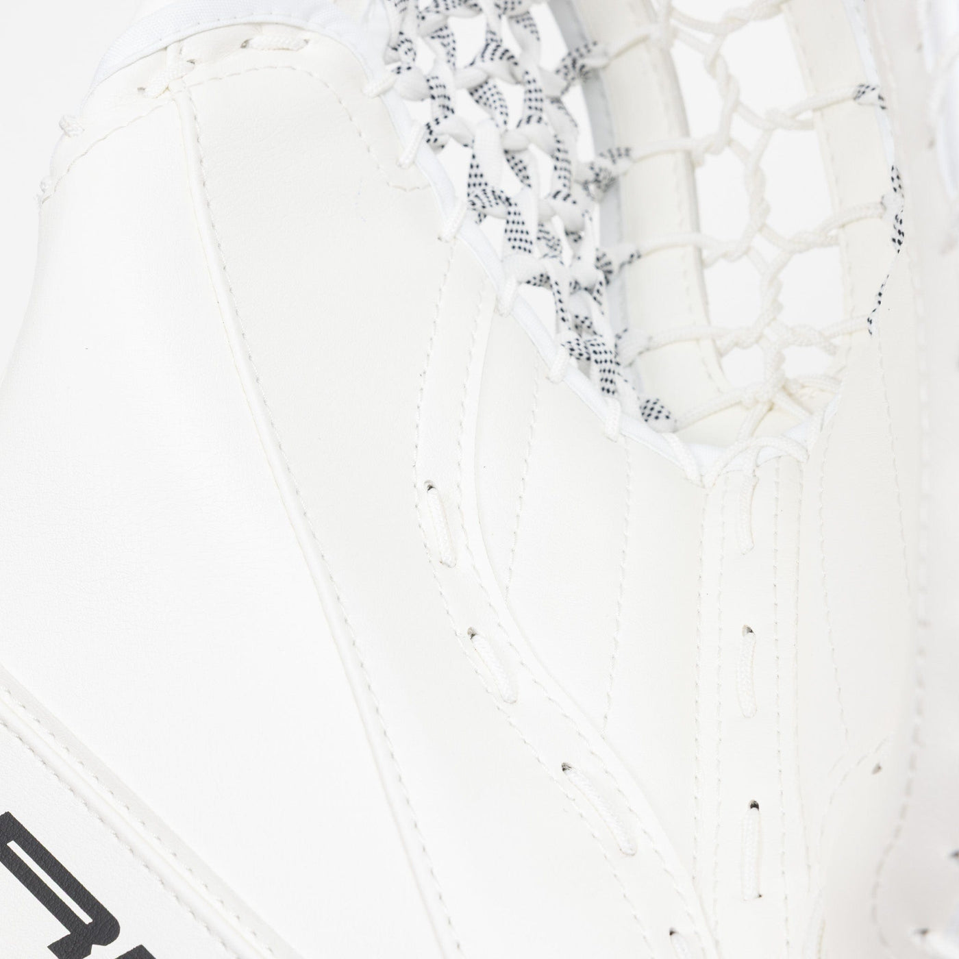 True Catalyst L87 Senior Goalie Catcher - TheHockeyShop.com