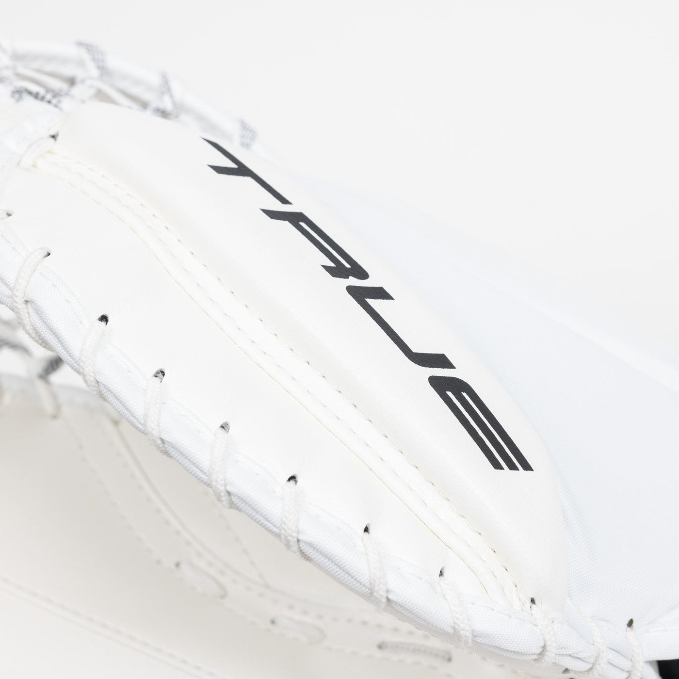 True HZRDUS L95 Intermediate Goalie Catcher - TheHockeyShop.com