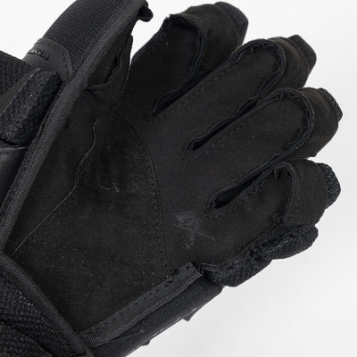 True Catalyst 9x5 Junior Hockey Glove - TheHockeyShop.com