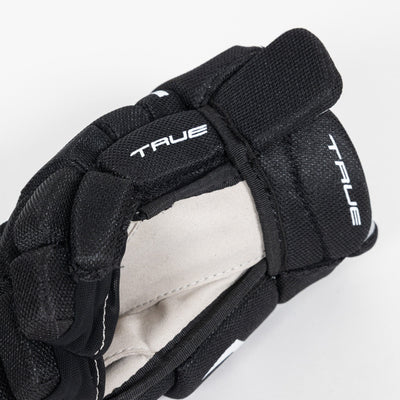 True Catalyst 9x5 Youth Hockey Glove - TheHockeyShop.com