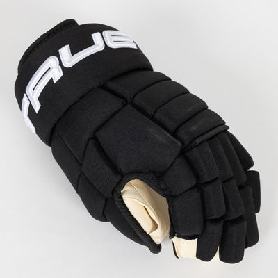 TRUE Classic Fit Pro 4-Roll Senior Hockey Glove - TheHockeyShop.com