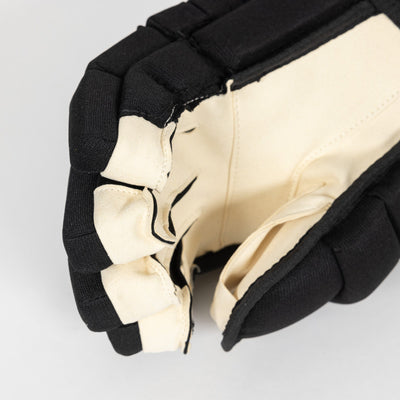 TRUE Classic Fit Pro 4-Roll Senior Hockey Glove - TheHockeyShop.com