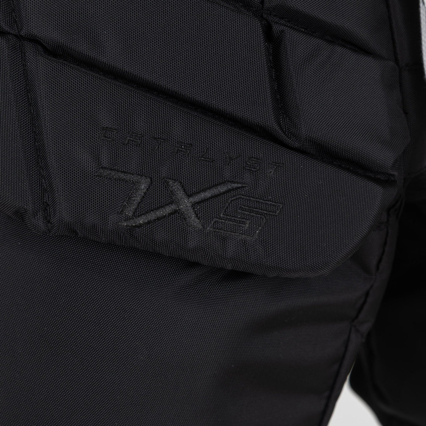 True Catalyst 7X5 Junior Goalie Pants - TheHockeyShop.com