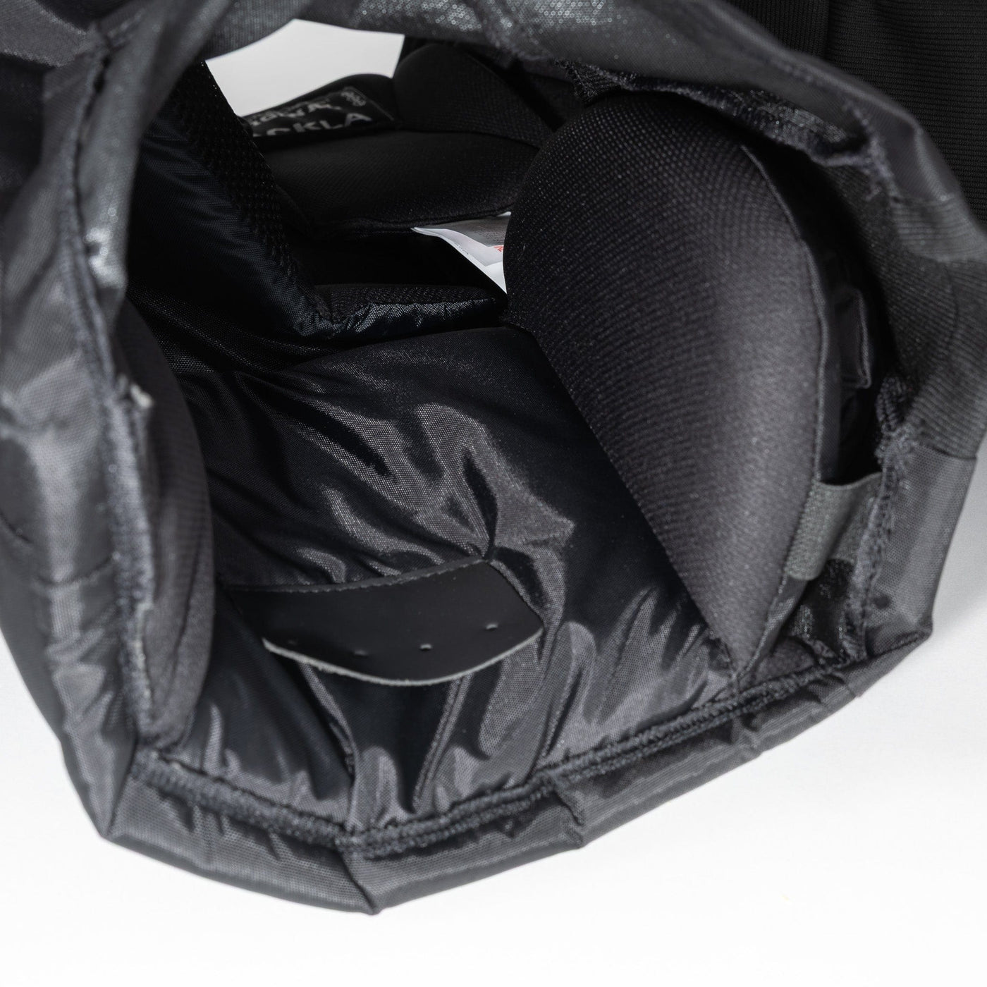 True Catalyst 9X5 Intermediate Goalie Pants - TheHockeyShop.com