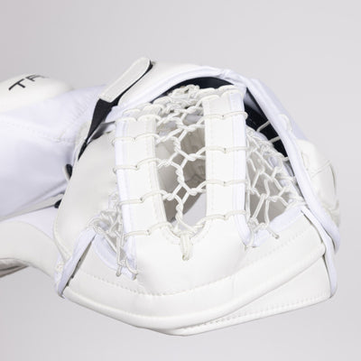 TRUE Catalyst PX3 Senior Goalie Catcher - Domestic 600 - TheHockeyShop.com