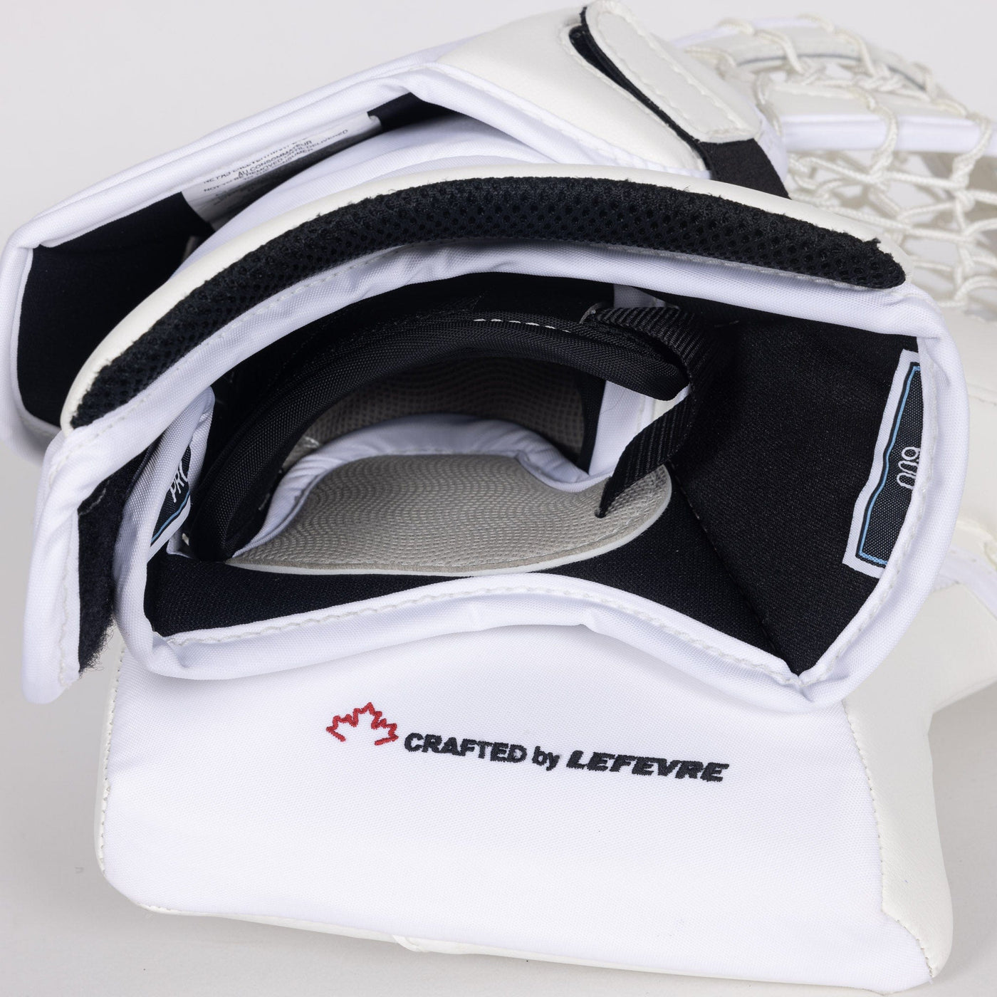 TRUE Catalyst PX3 Senior Goalie Catcher - Domestic 600 - TheHockeyShop.com