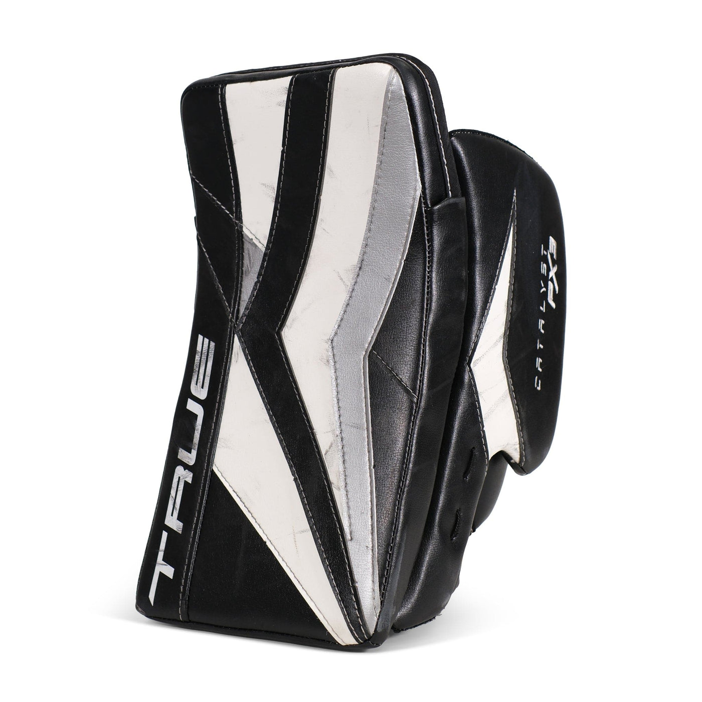 True Catalyst PX3 Senior Goalie Blocker White / Black / Silver Regular - USED - TheHockeyShop.com
