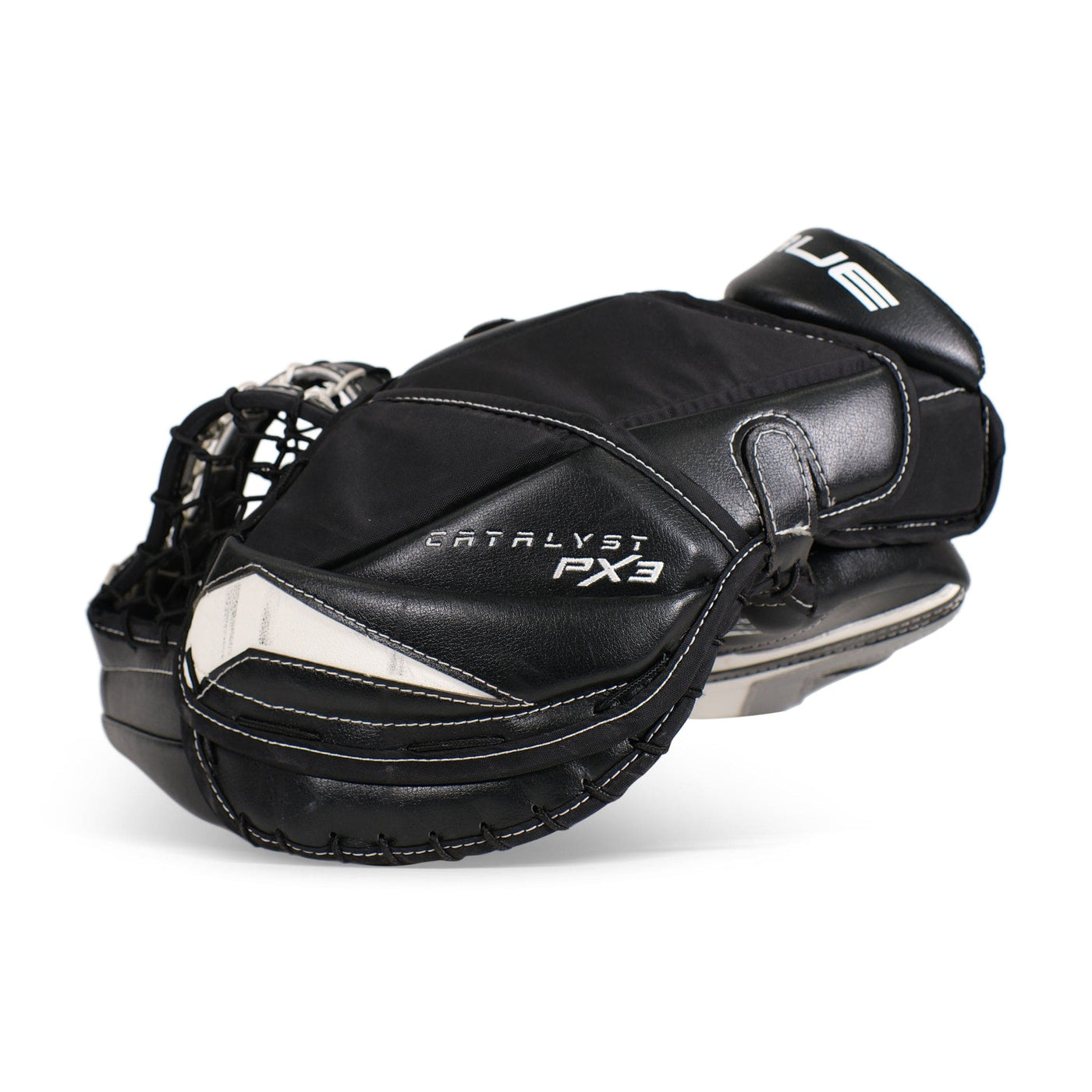 True Catalyst PX3 Senior Goalie Catcher White / Black / Silver 590 Regular - USED - TheHockeyShop.com