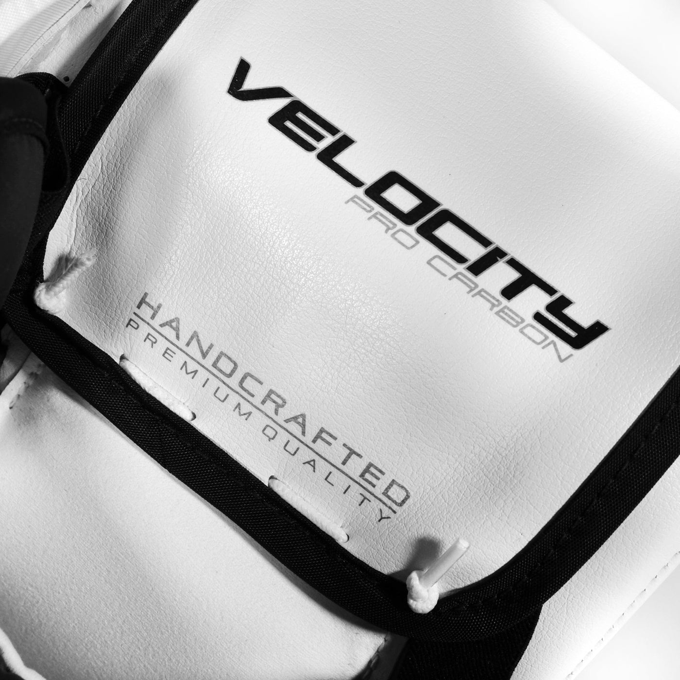 Vaughn Velocity V10 Pro Carbon Senior Goalie Blocker - TheHockeyShop.com