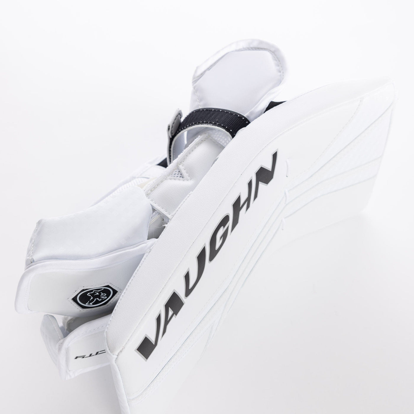 Vaughn Velocity V10 Pro Senior Goalie Blocker - The Hockey Shop Source For Sports