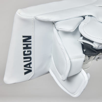 Vaughn Velocity V10 XP Pro Carbon Senior Goalie Blocker - TheHockeyShop.com