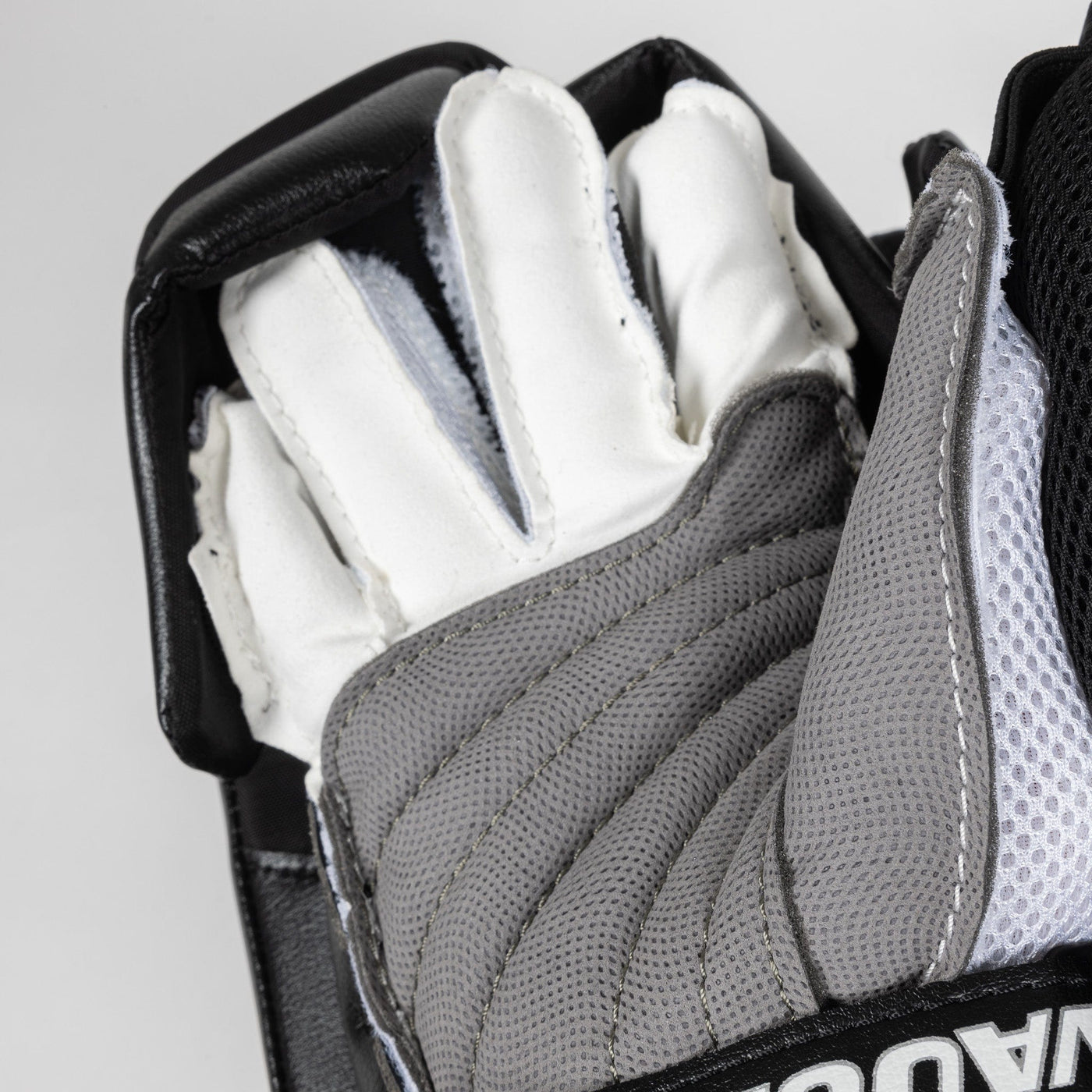 Vaughn Velocity VX1 Intermediate Goalie Blocker - TheHockeyShop.com