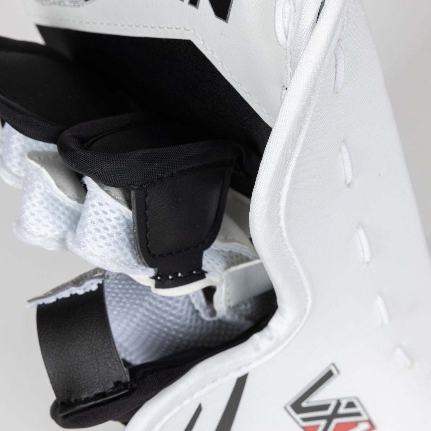 Vaughn Velocity VX1 Youth Goalie Blocker - TheHockeyShop.com