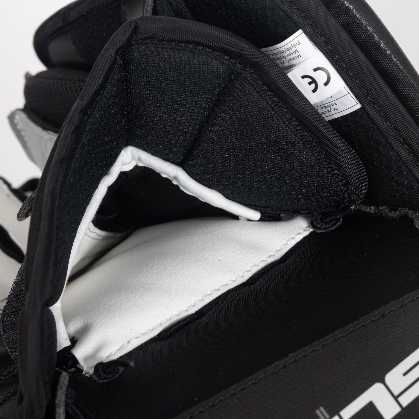 Vaughn Ventus SLR4 Intermediate Goalie Blocker - TheHockeyShop.com