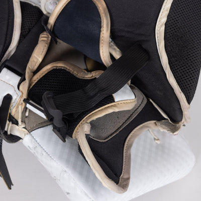 Vaughn Velocity V9 XP Pro Carbon Senior Goalie Catcher - Pro Stock Iceberg Graphic - TheHockeyShop.com
