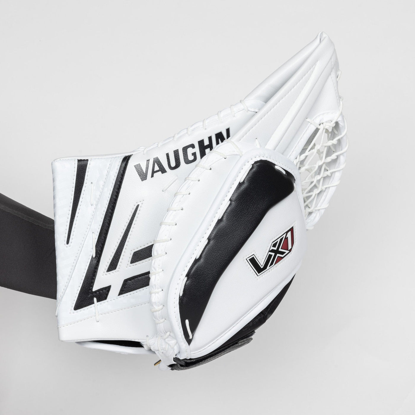 Vaughn Catchers Vaughn Velocity VX1 Pro Carbon Senior Goalie Catcher - TheHockeyShop