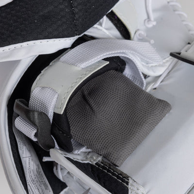 Vaughn Velocity VX1 Youth Goalie Catcher - TheHockeyShop.com