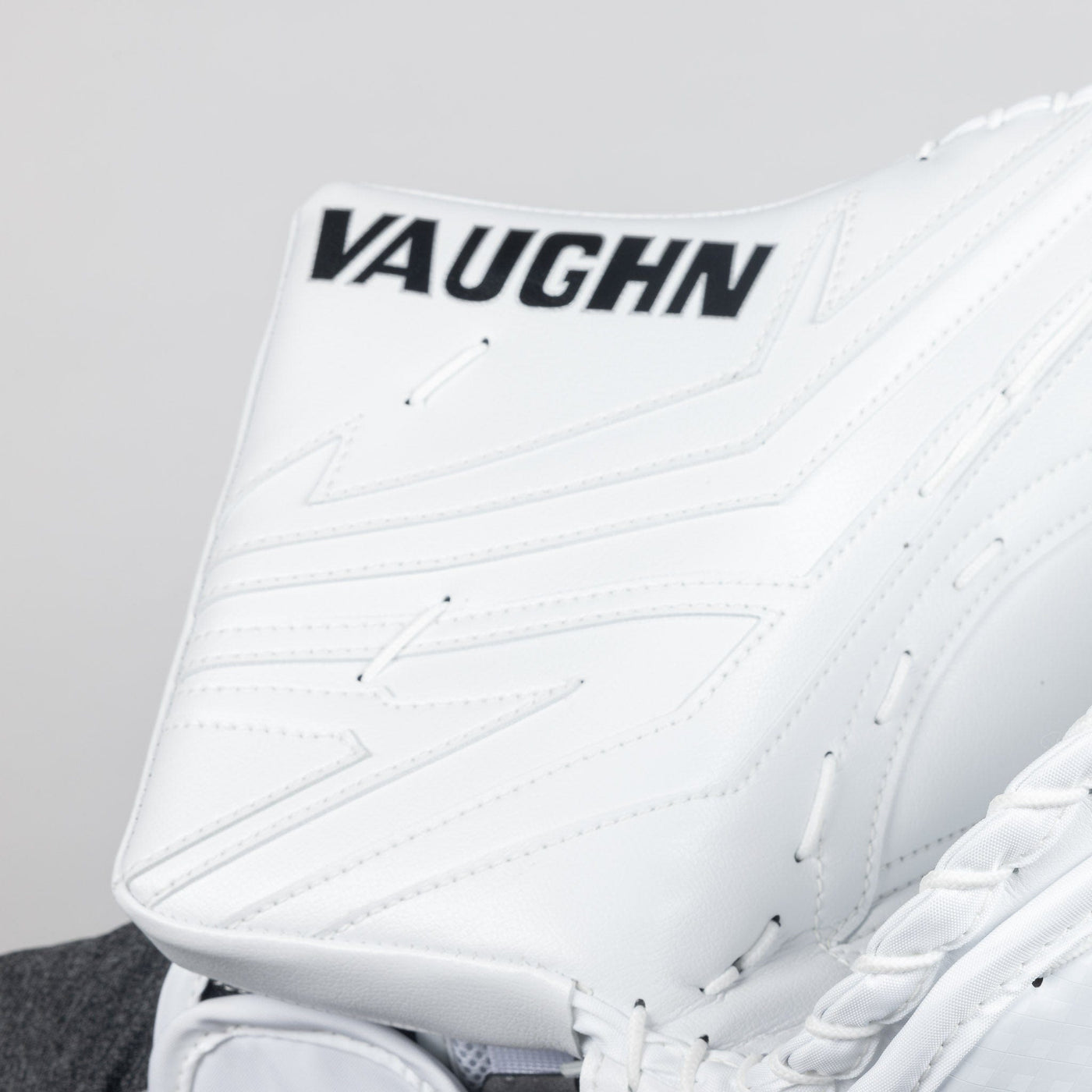 Vaughn Ventus SLR4 Pro Carbon Senior Goalie Catcher - 60 Degree - TheHockeyShop.com