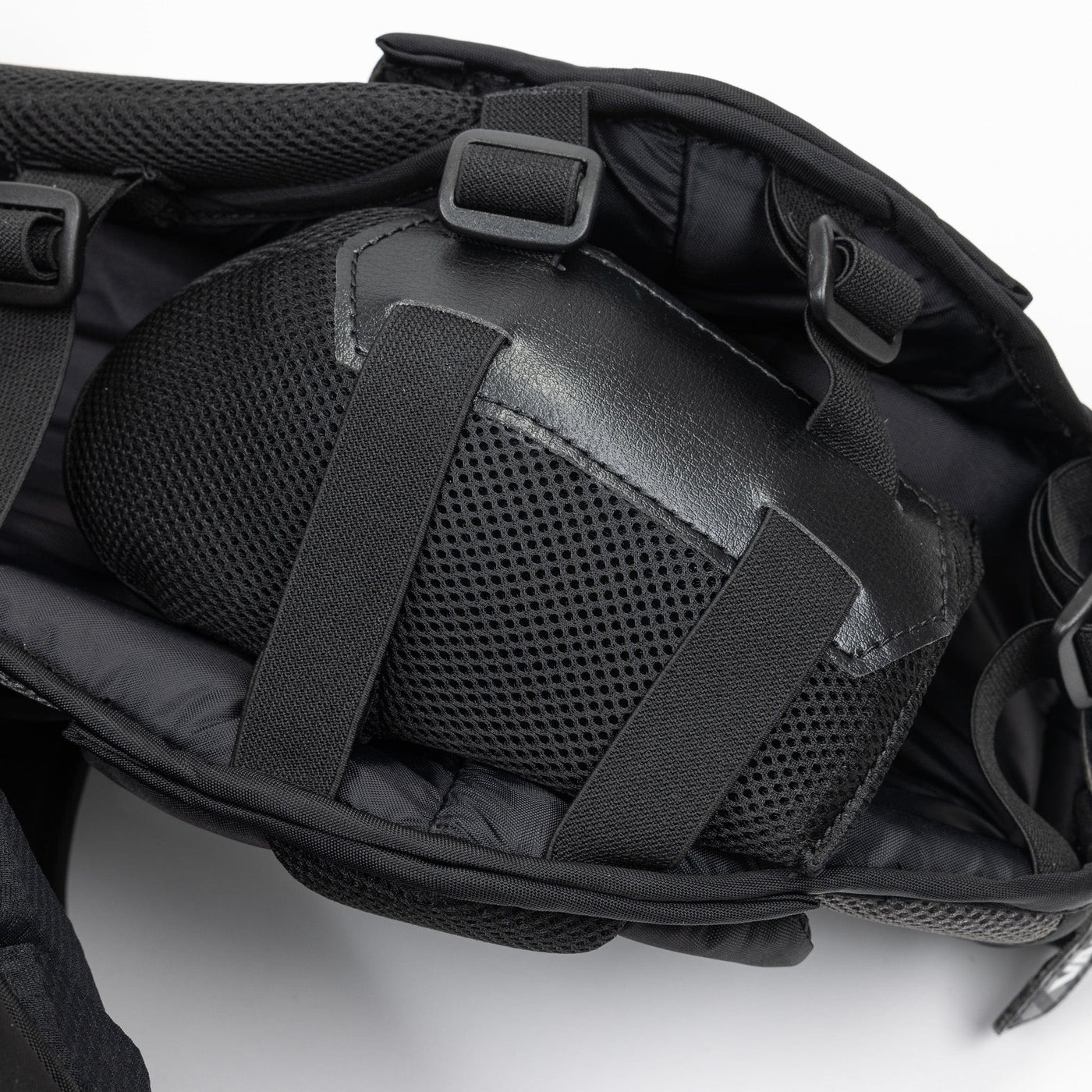 Vaughn Velocity VX1 Intermediate Chest & Arm Protector - TheHockeyShop.com
