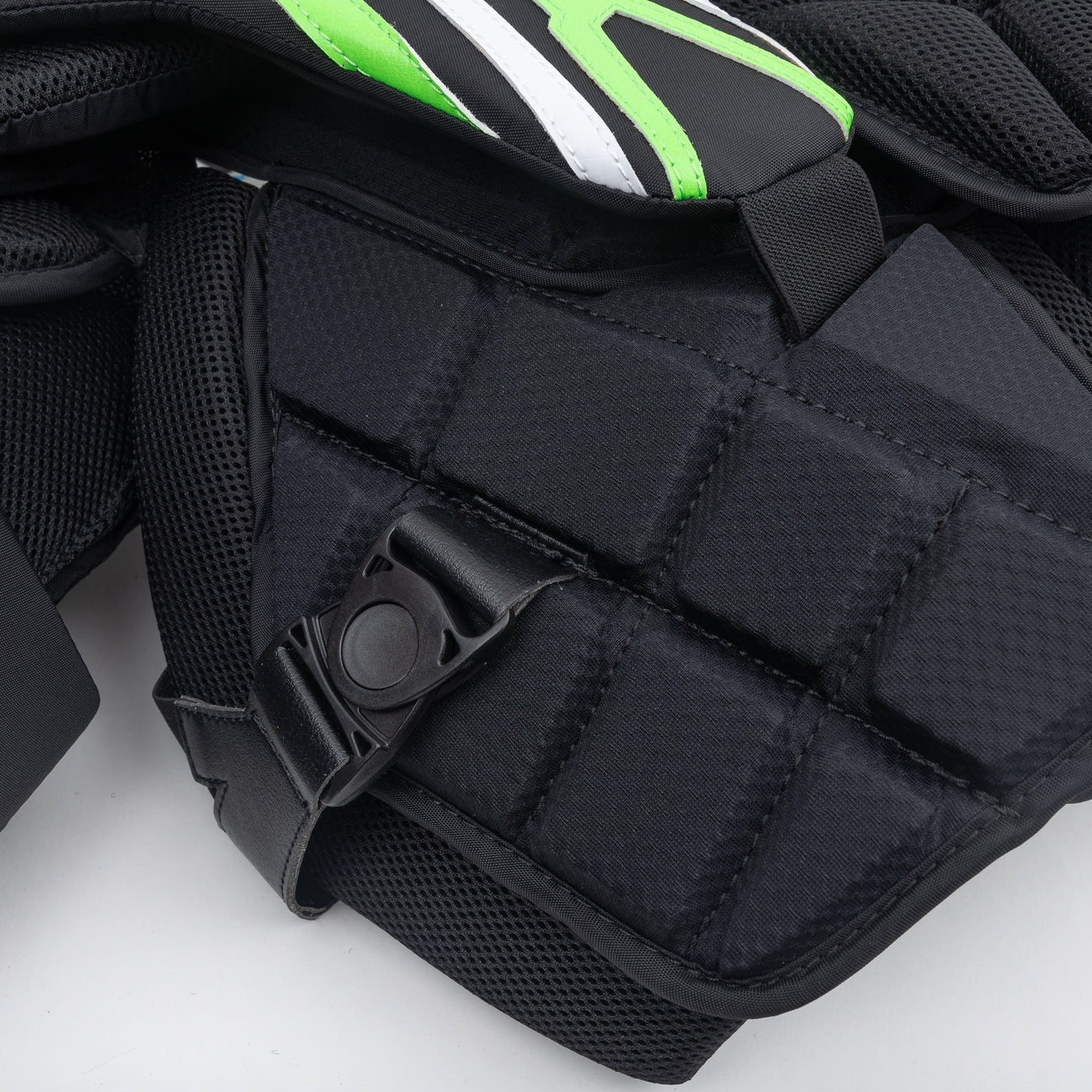 Vaughn Ventus SLR4 Intermediate Chest & Arm Protector - TheHockeyShop.com