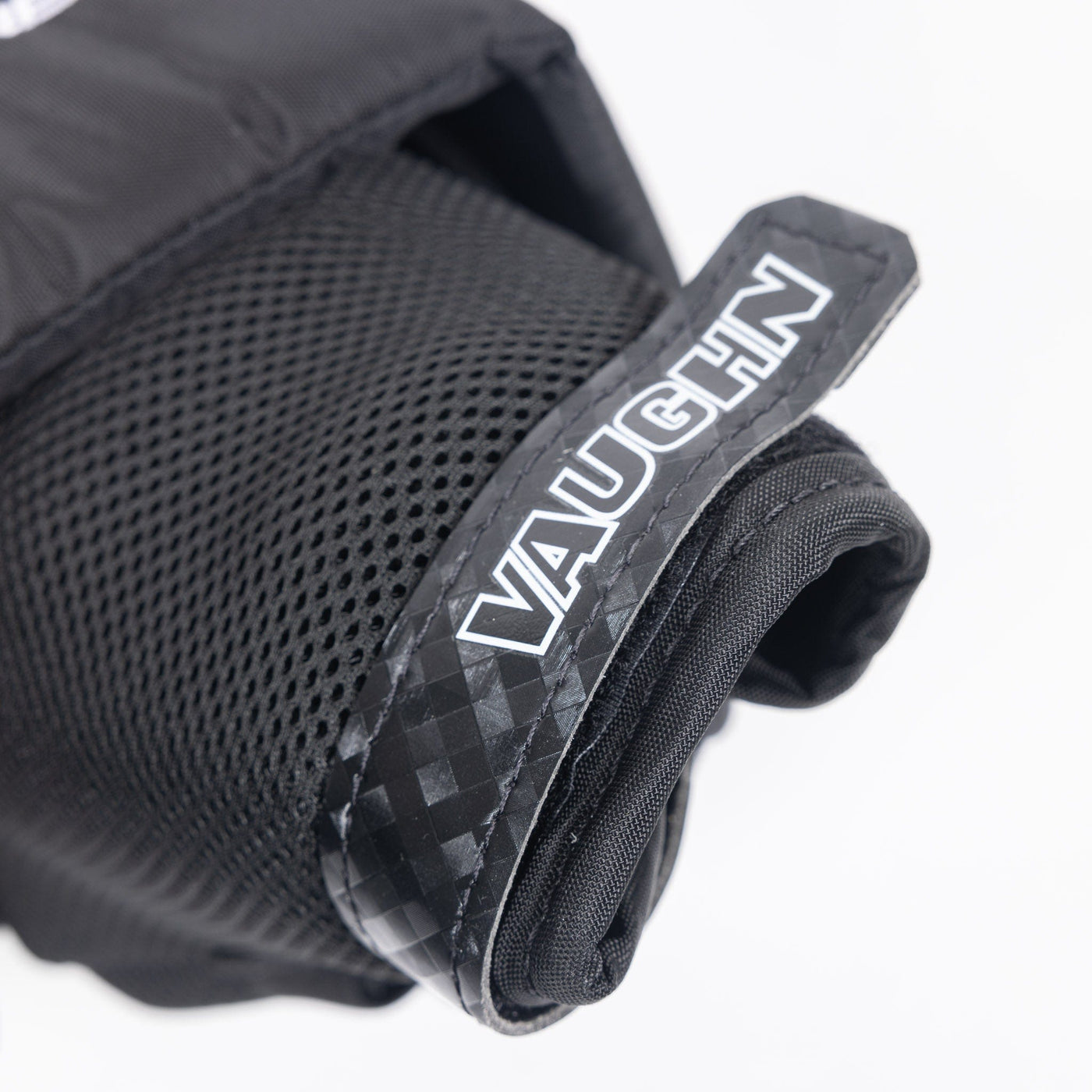 Vaughn Ventus SLR4 Pro Carbon Senior Chest & Arm Protector - TheHockeyShop.com