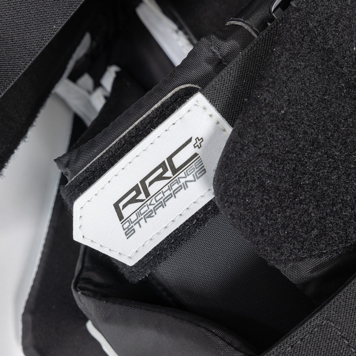 Vaughn Velocity VX1 Pro Carbon Senior Goalie Leg Pads - TheHockeyShop.com