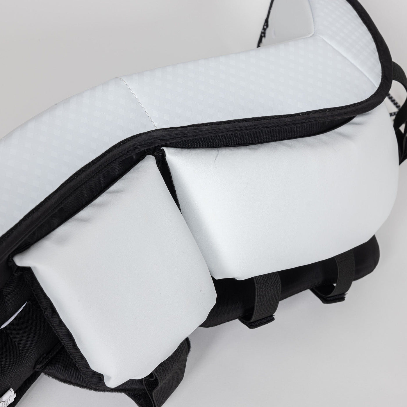 Vaughn Velocity VX1 Youth Goalie Leg Pads - TheHockeyShop.com