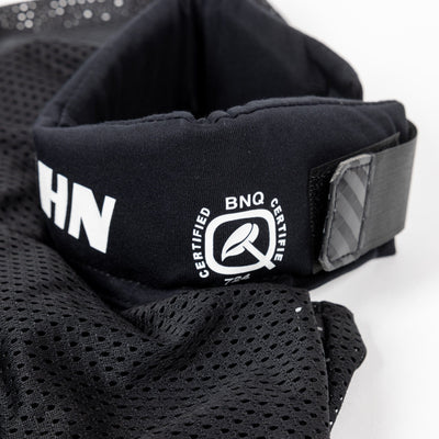 Vaughn 9000 Senior Goalie Neck Guard - TheHockeyShop.com