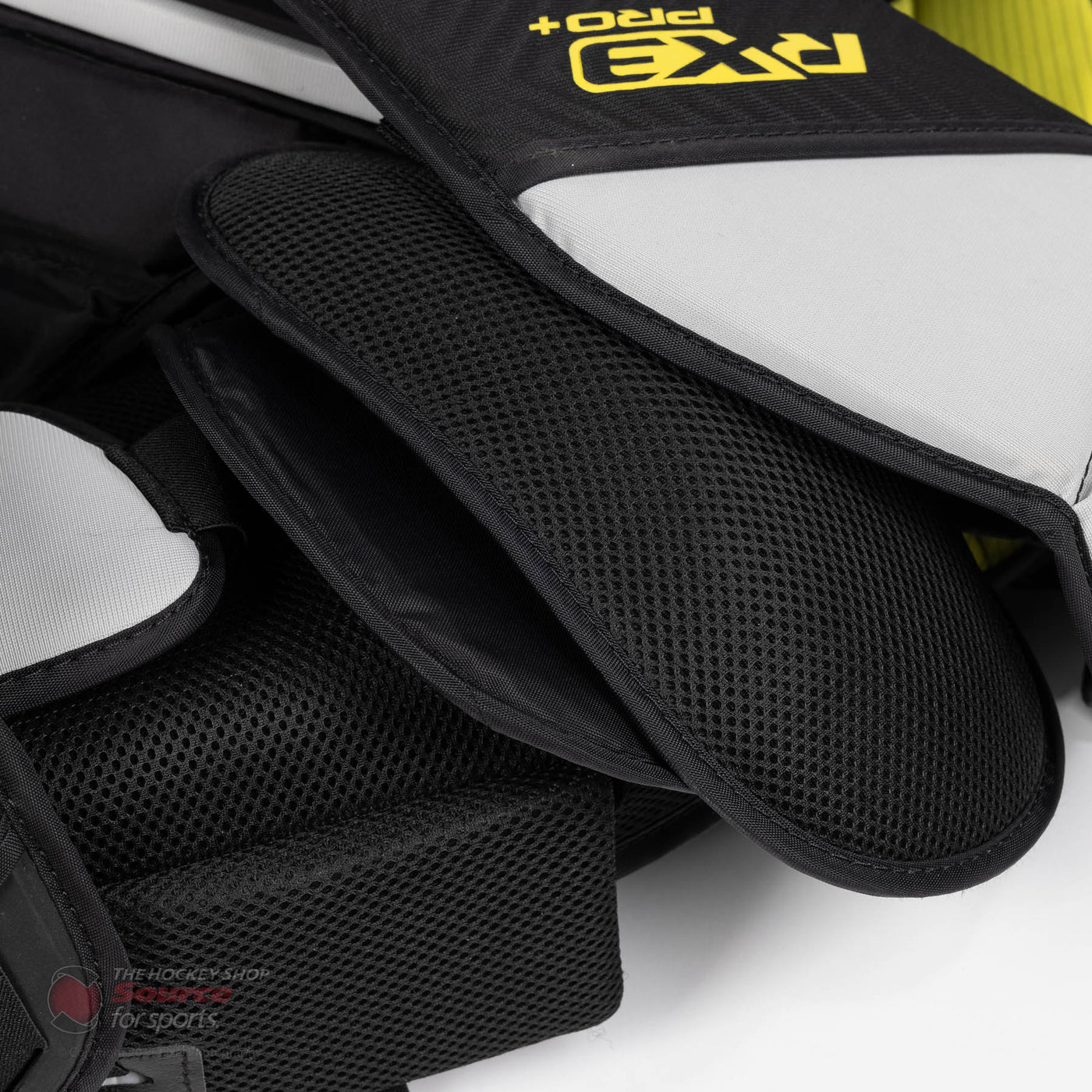 Warrior Chest Protectors Warrior Ritual X3 Pro+ Senior Chest & Arm Protector - TheHockeyShop