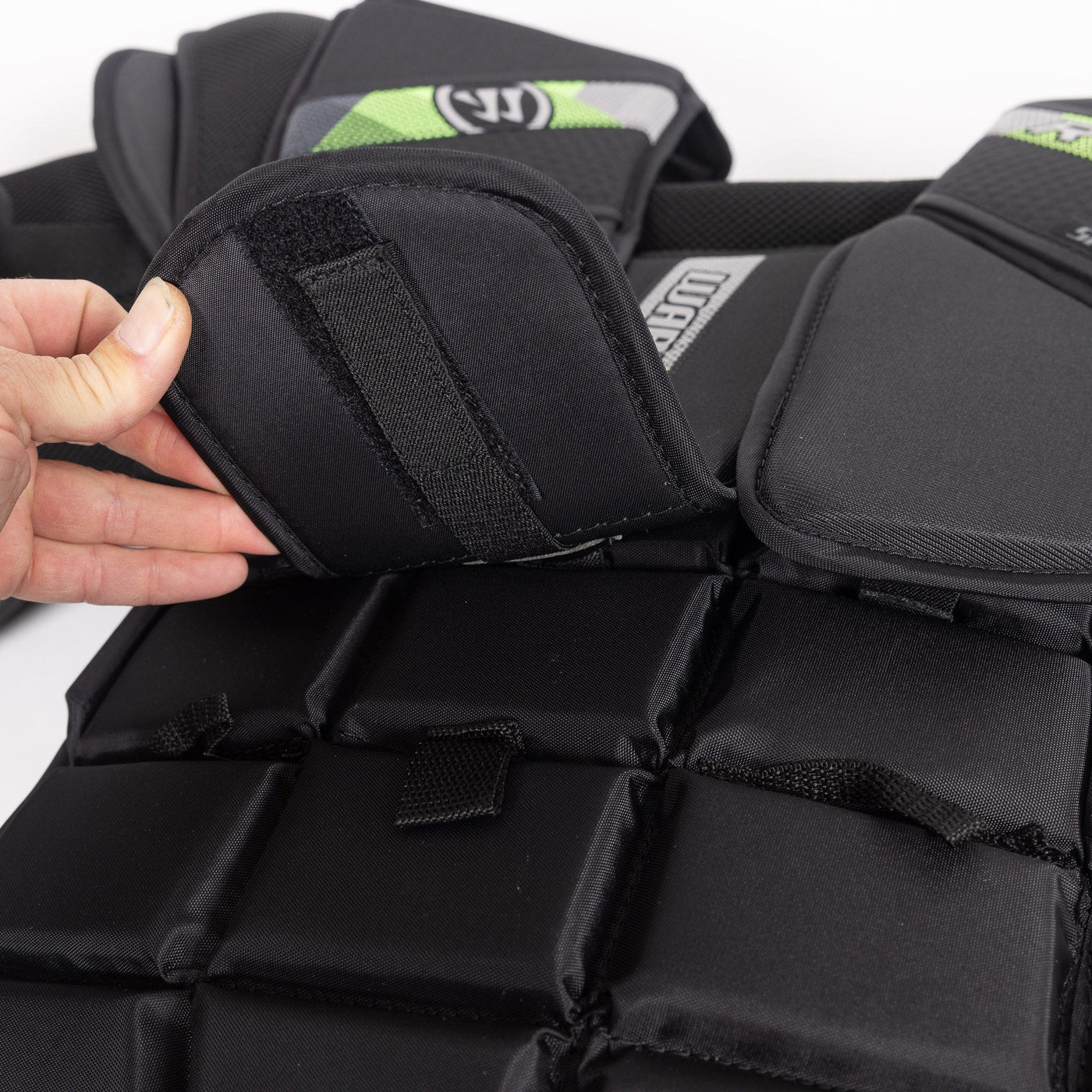 Warrior Chest Protectors Warrior Ritual X4 Pro Senior Chest & Arm Protector - TheHockeyShop