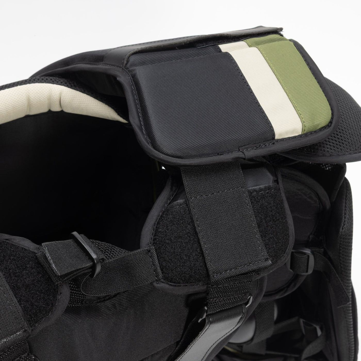 Warrior Ritual X5 RTL Senior Chest & Arm Protector - TheHockeyShop.com