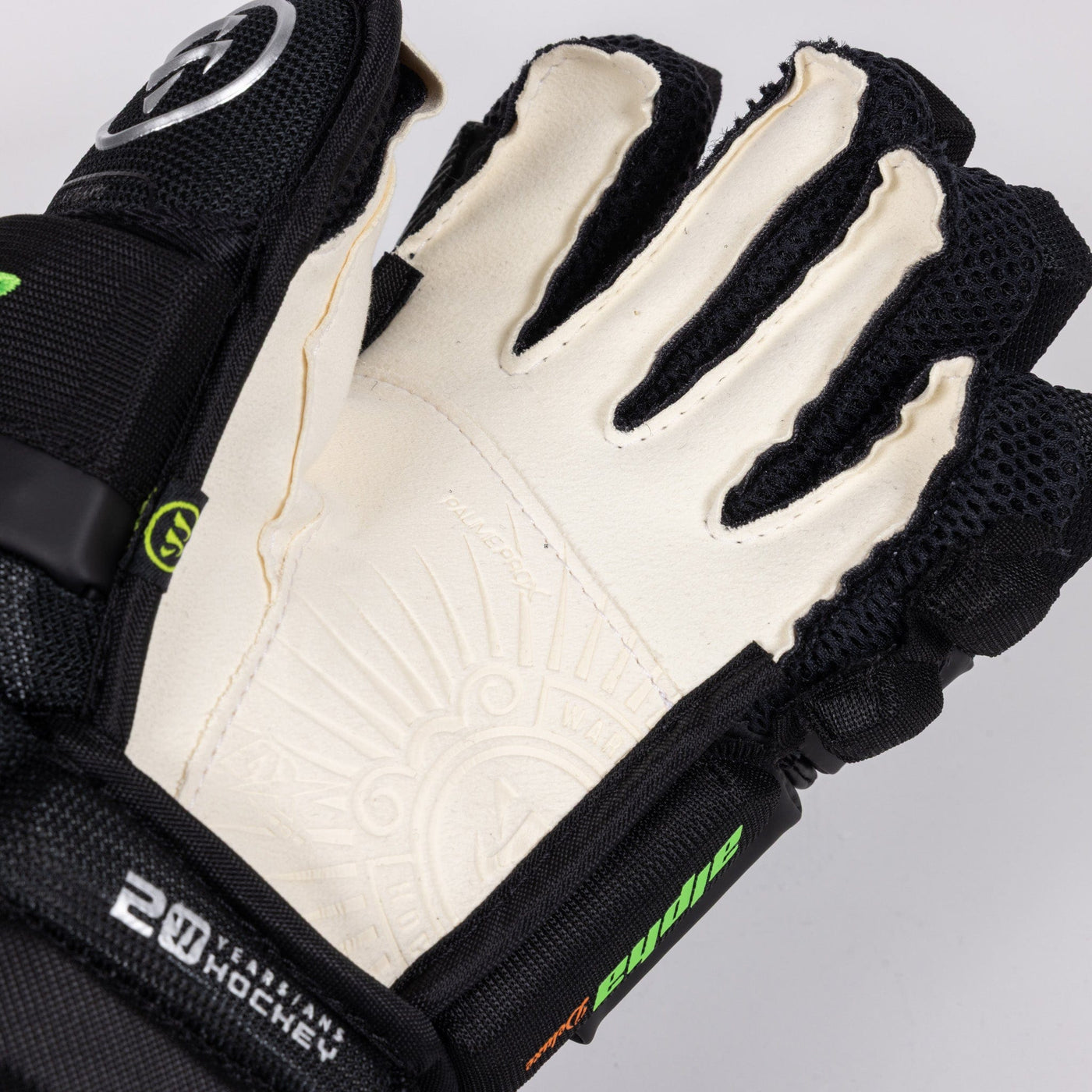 Warrior Gloves Warrior Alpha Deluxe Junior Hockey Gloves - TheHockeyShop