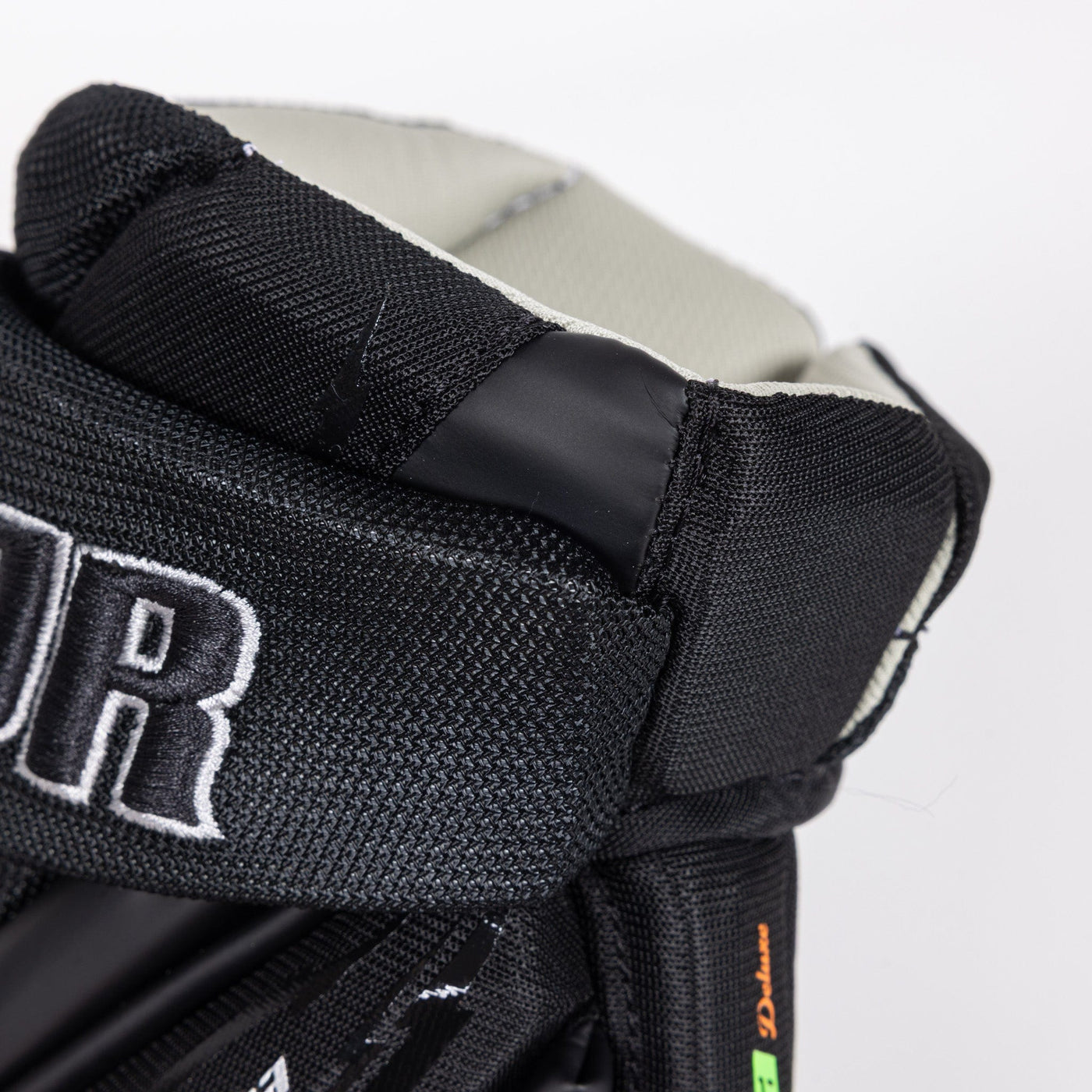 Warrior Gloves Warrior Alpha Deluxe Junior Hockey Gloves - TheHockeyShop